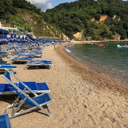 La Castellana Una Finestra Sul Mare- Air Conditioned Lerici Dış mekan fotoğraf